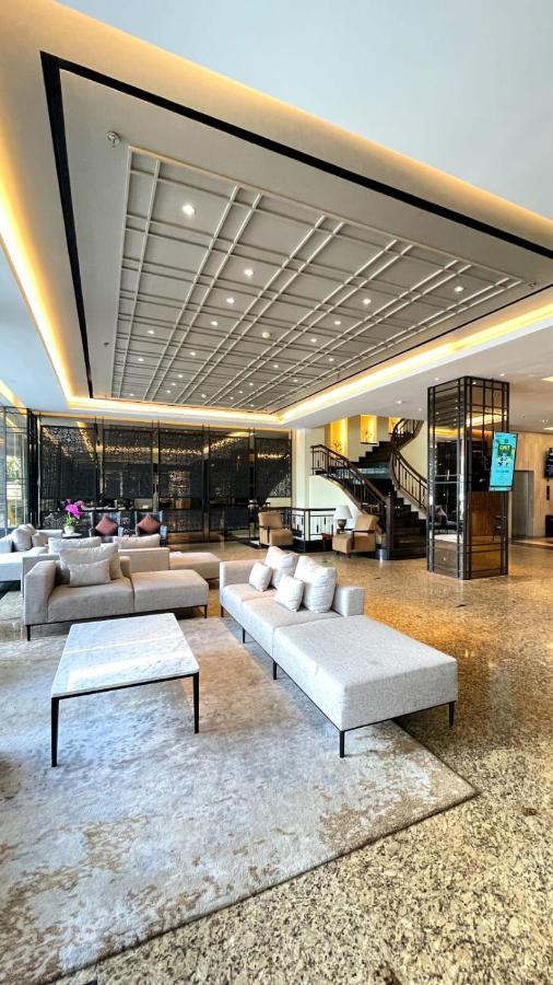แกรนด์ซูริเปกันบารูโฮเต็ล Hotel ภายนอก รูปภาพ